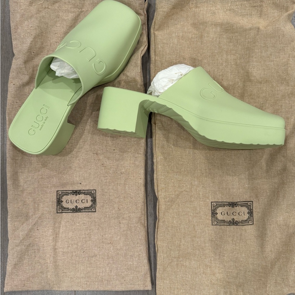 Gucci Rubber Clogs Brand New from Italy